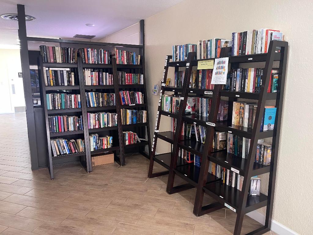 SUNRISE LAKES Phase 3 - Residential