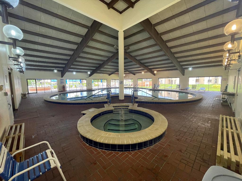 SUNRISE LAKES Phase 3 - Residential