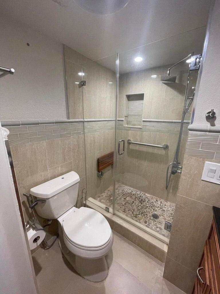 SUNRISE LAKES Phase 3 - Residential