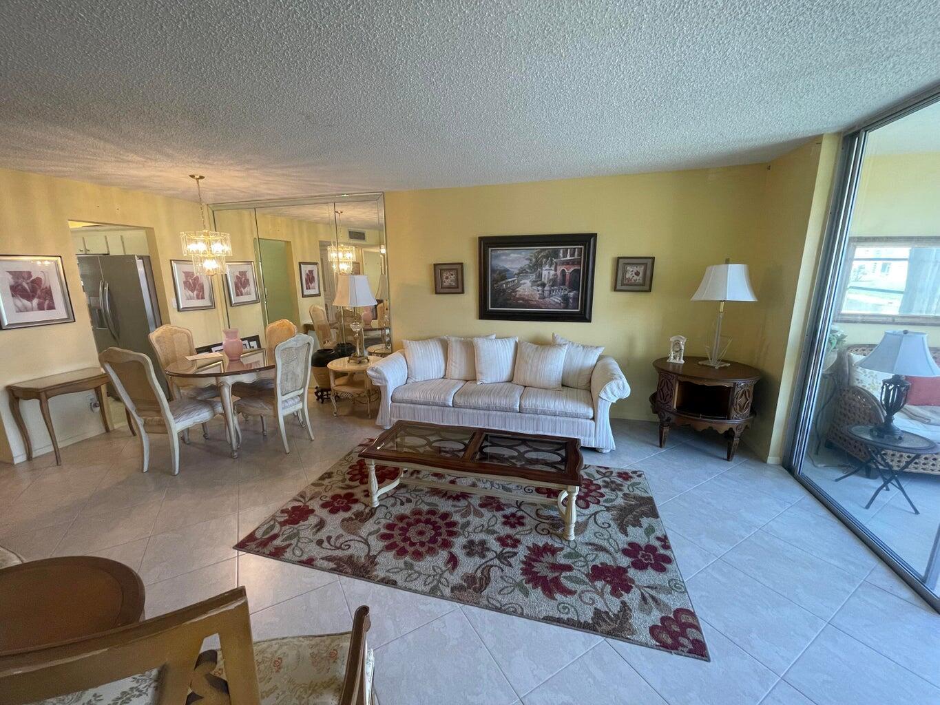 SUNRISE LAKES Phase 3 - Residential