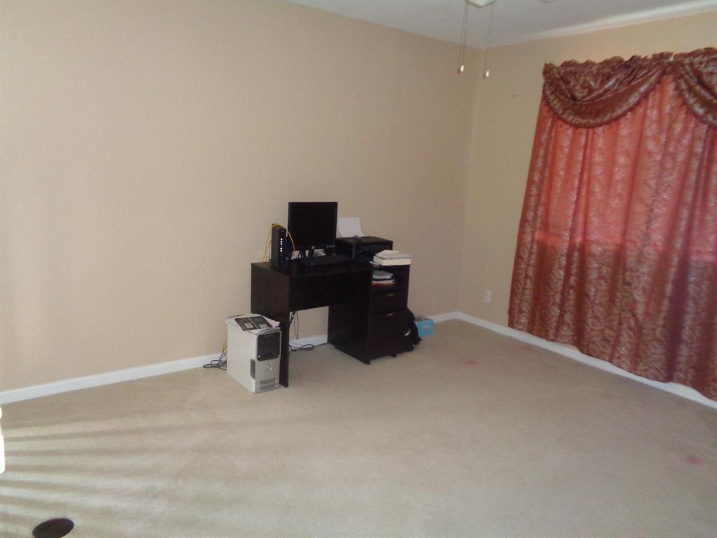 THOUSAND OAKS - Residential