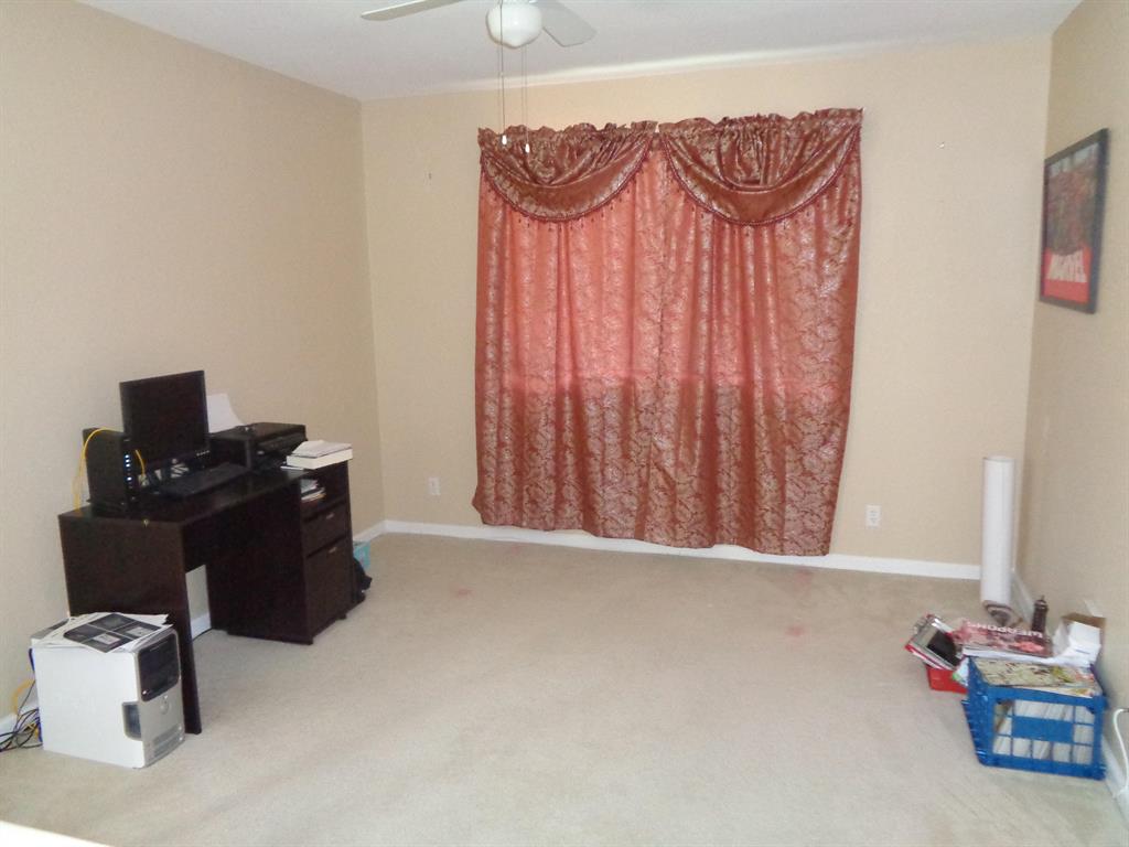 THOUSAND OAKS - Residential