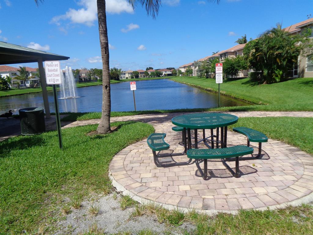 THOUSAND OAKS - Residential