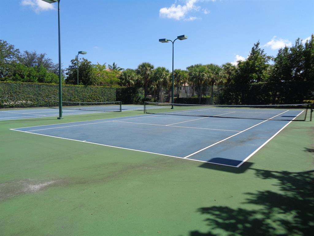 THOUSAND OAKS - Residential