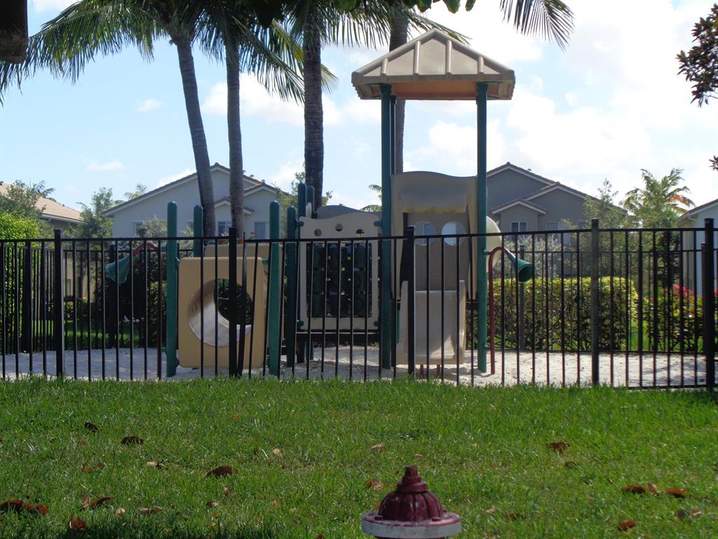 THOUSAND OAKS - Residential