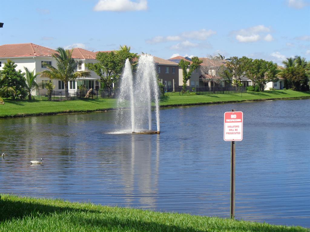 THOUSAND OAKS - Residential