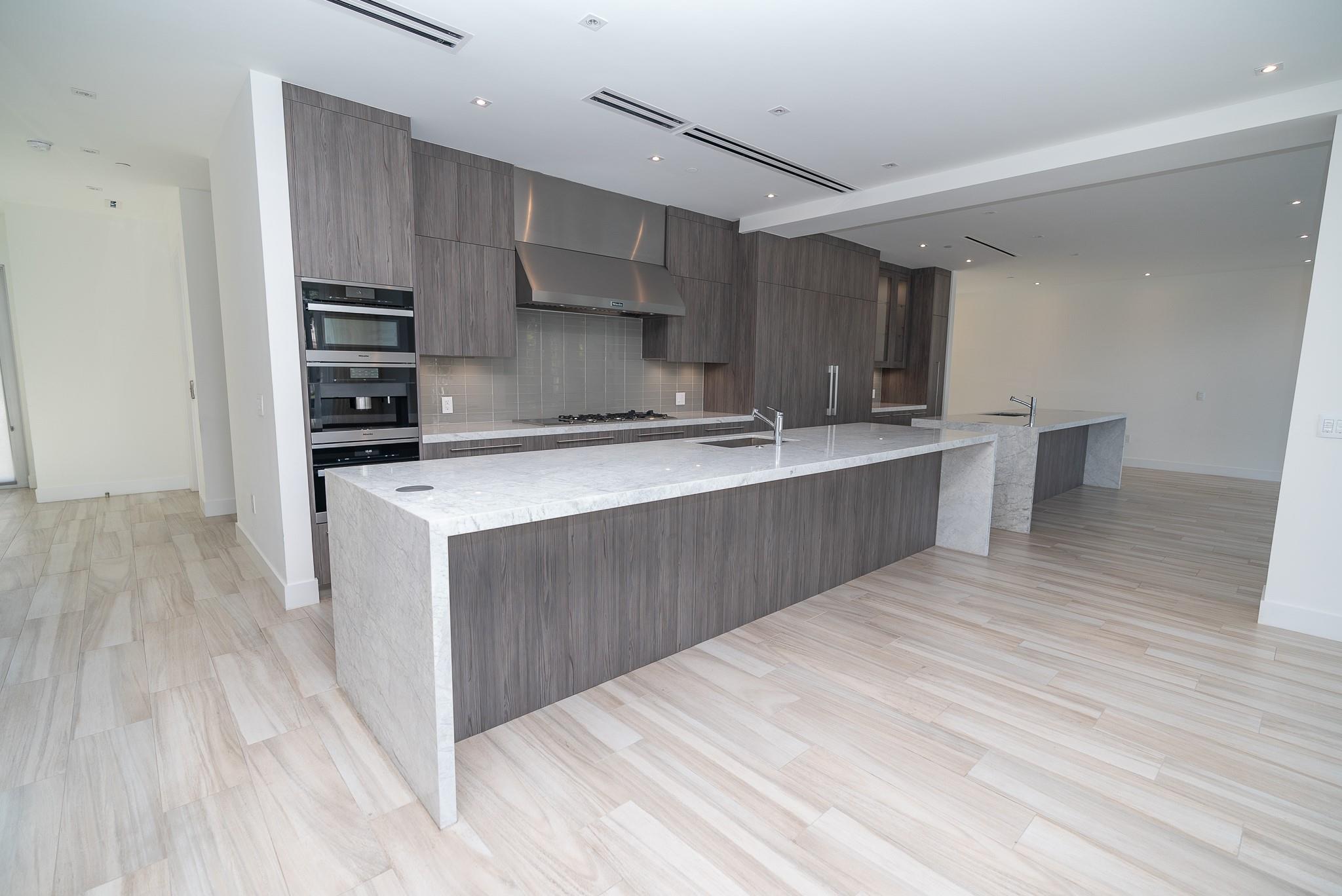 Acqua Marina - Residential