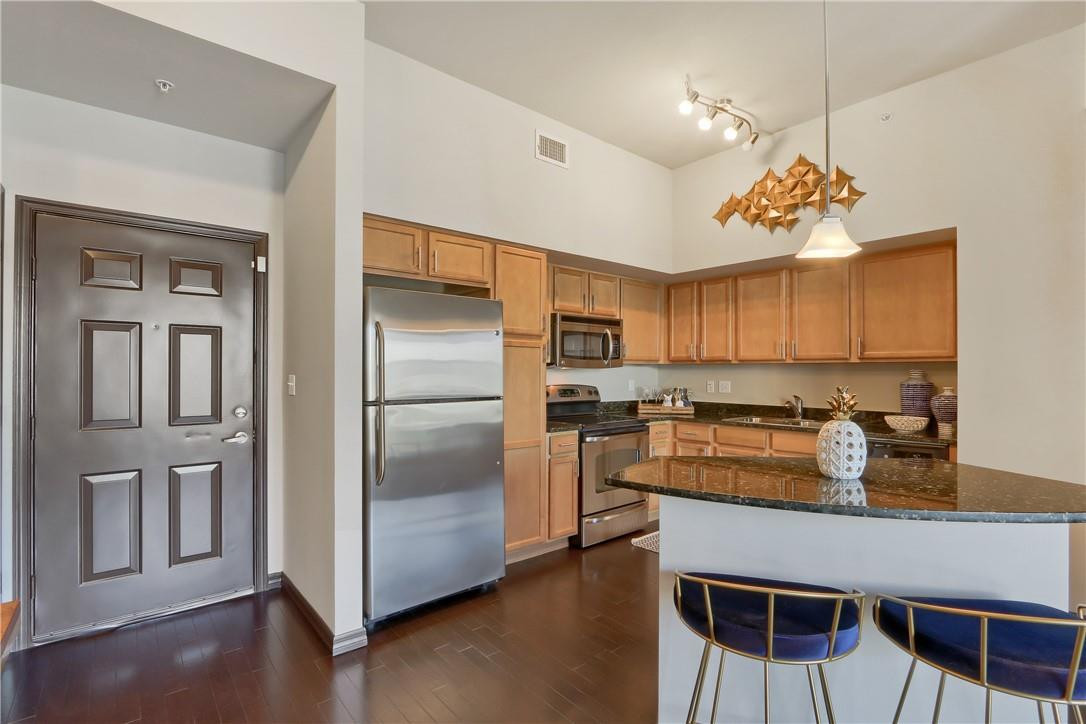 AMLI FLAGLER VILLAGE - Residential Lease