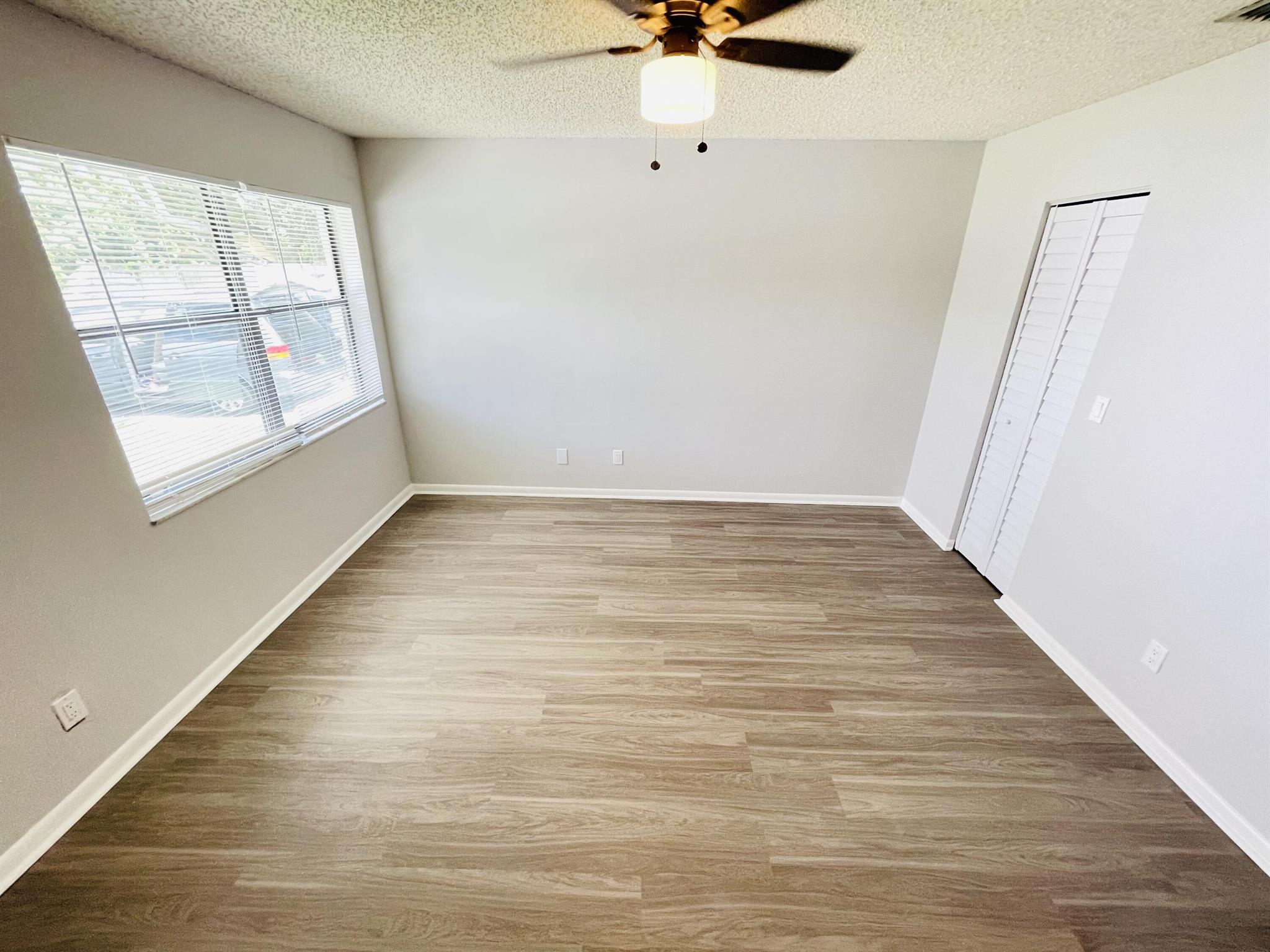 PARK LANE VILLAS - Residential Lease