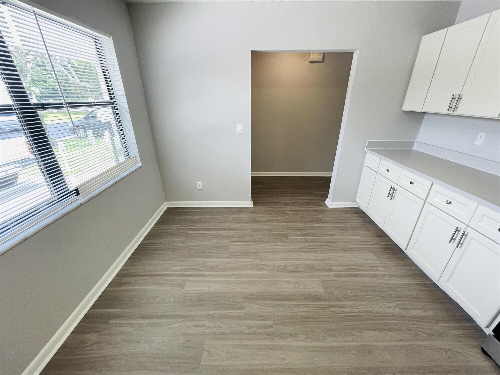 PARK LANE VILLAS - Residential Lease