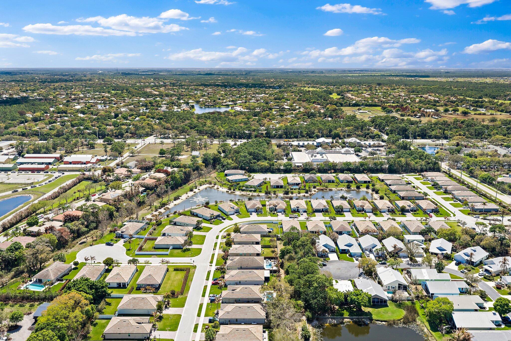 BERRY GROVE - Residential