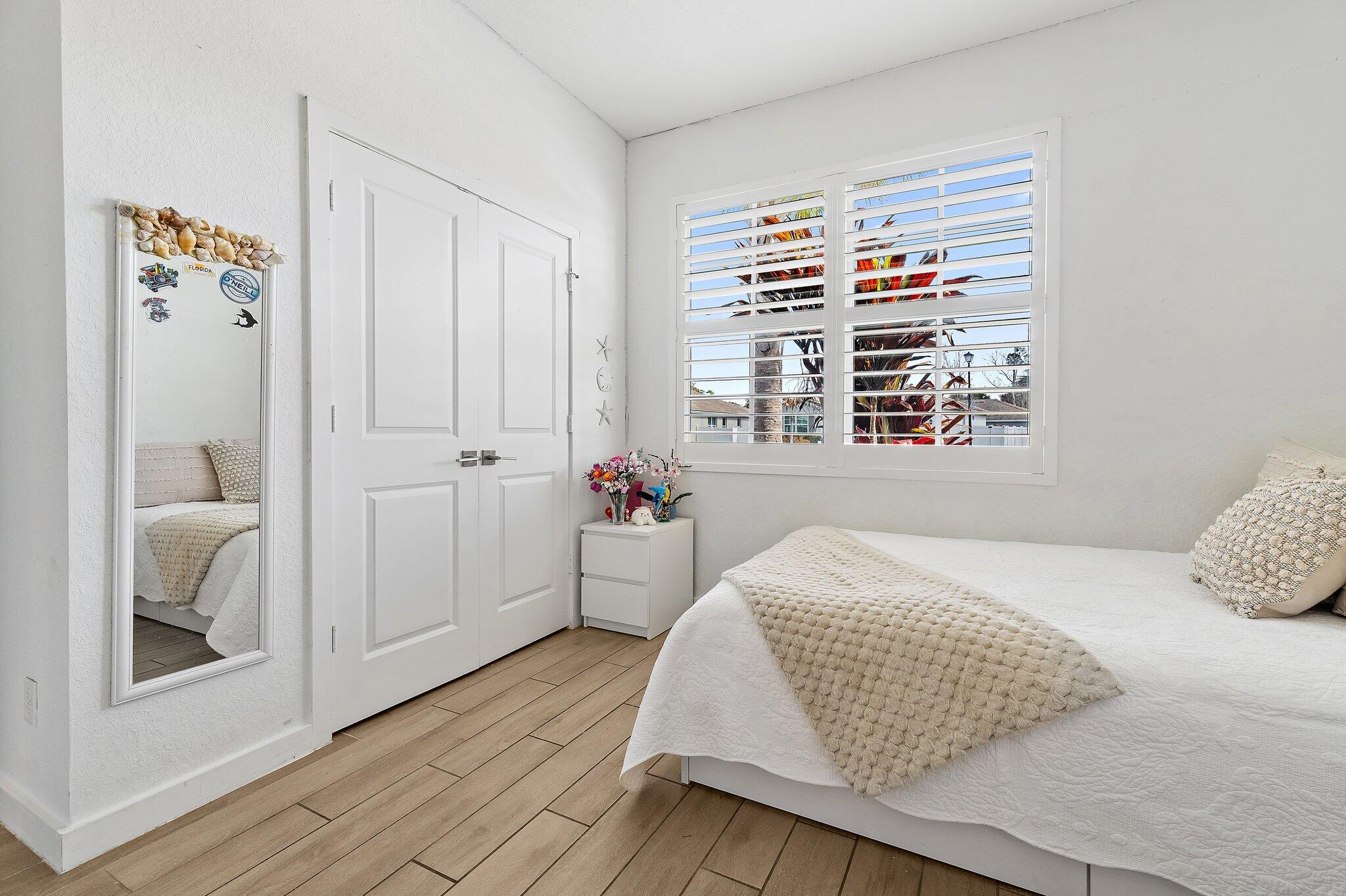 BERRY GROVE - Residential