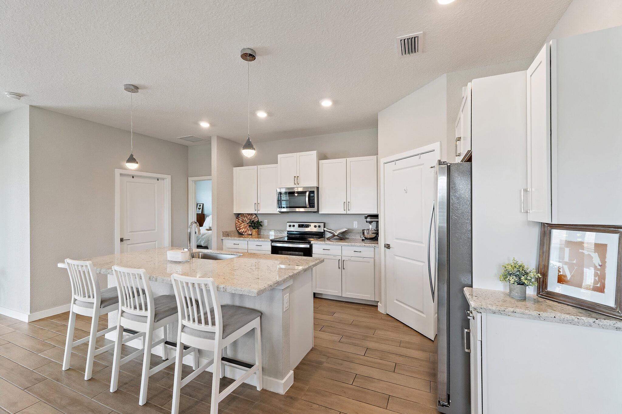 BERRY GROVE - Residential