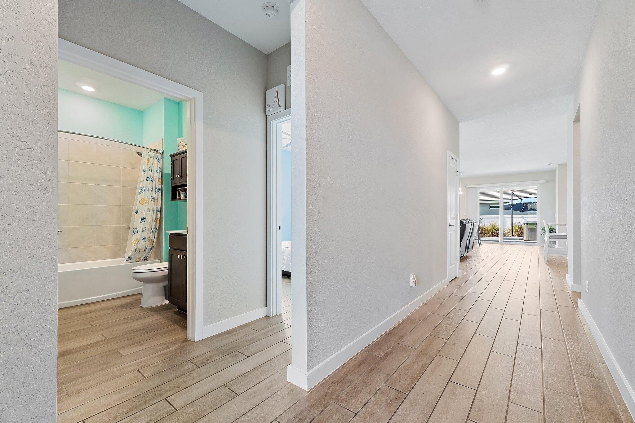 BERRY GROVE - Residential