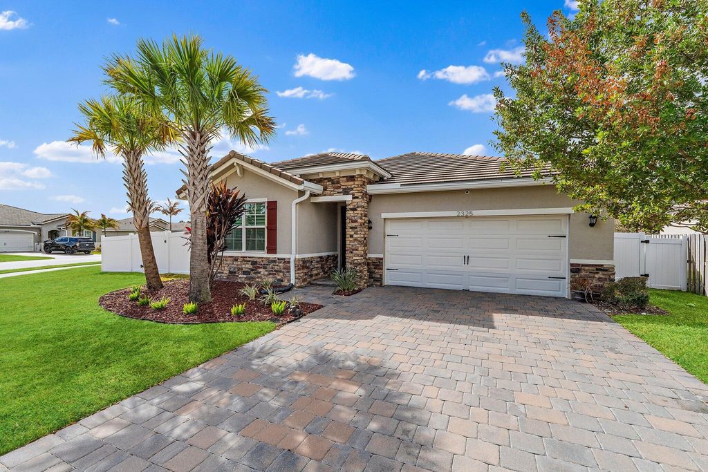 Photo of 2325 SW Strawberry Terrace, Palm City, FL 34990 (MLS # R11164616)