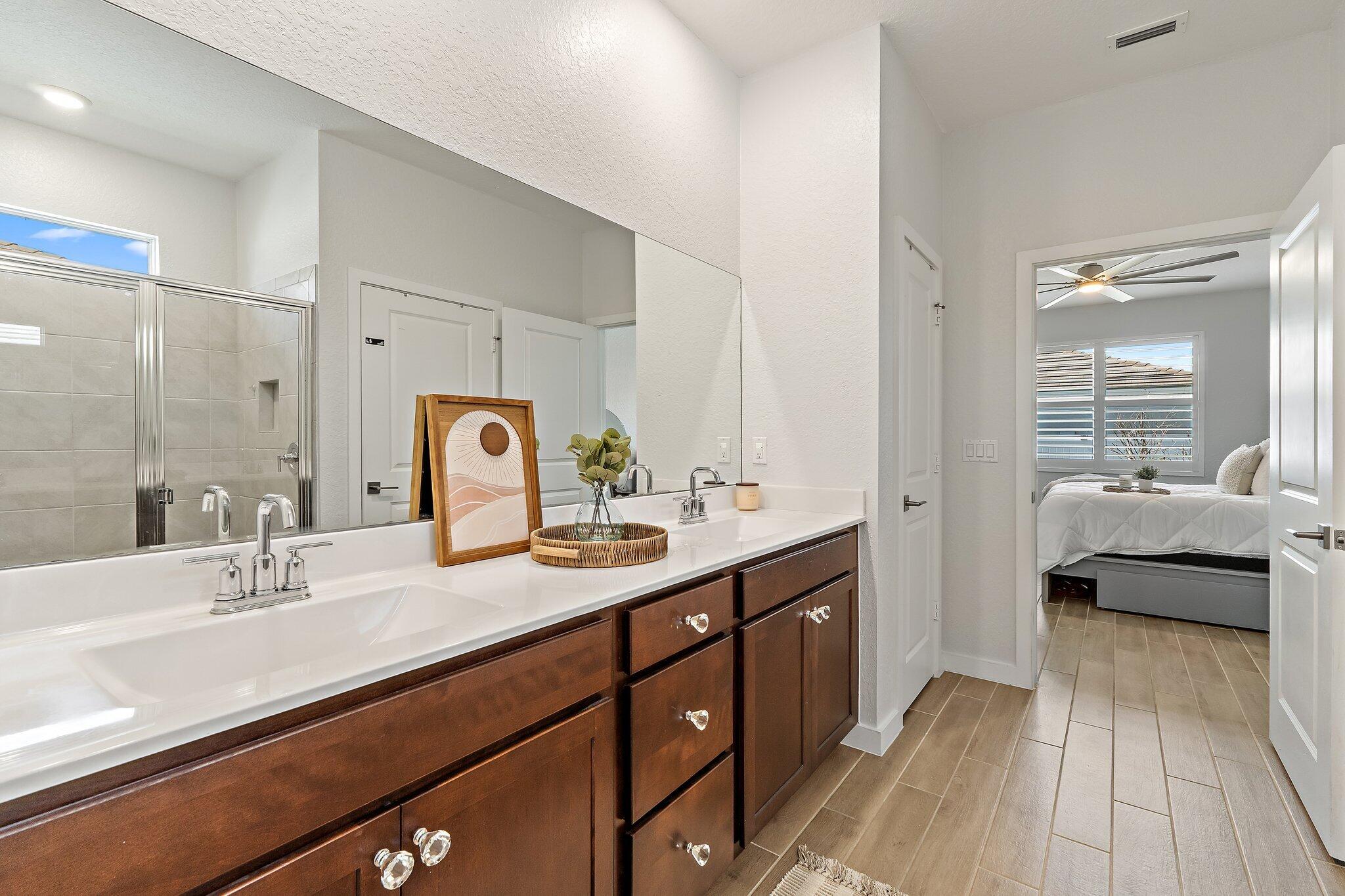 BERRY GROVE - Residential