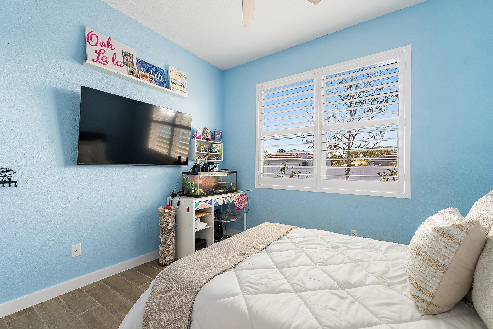 BERRY GROVE - Residential