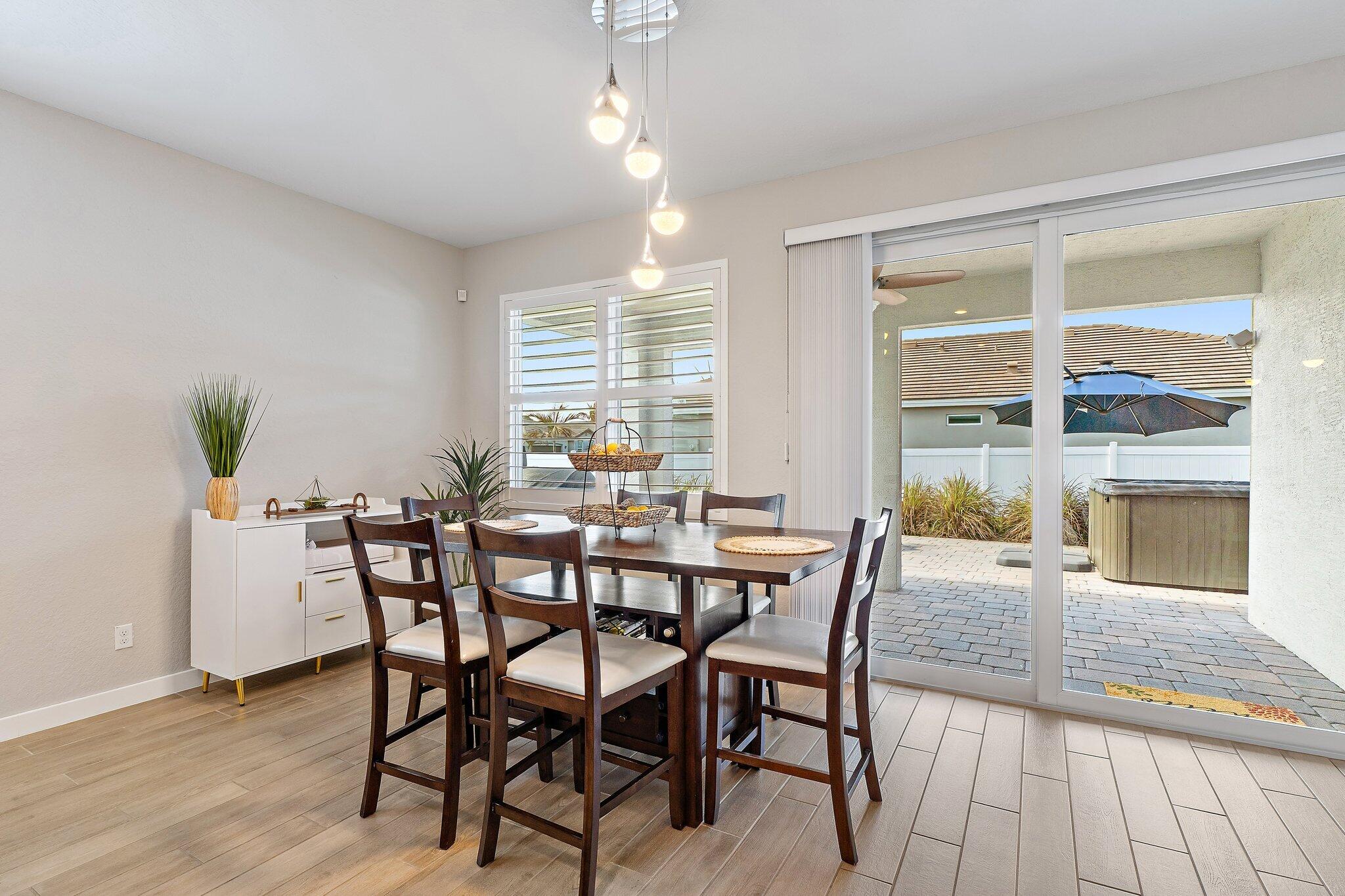 BERRY GROVE - Residential