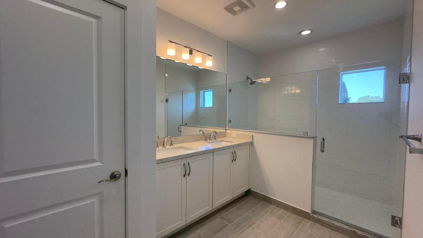 DEERFIELD CROSSING - Residential