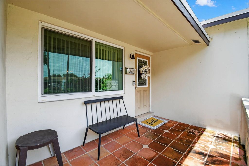 Photo of 5511 Van Buren Street, Hollywood, FL 33021 (MLS # R11150725)