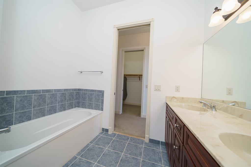 CASA DEL SOL OF TEQUESTA - Residential Lease