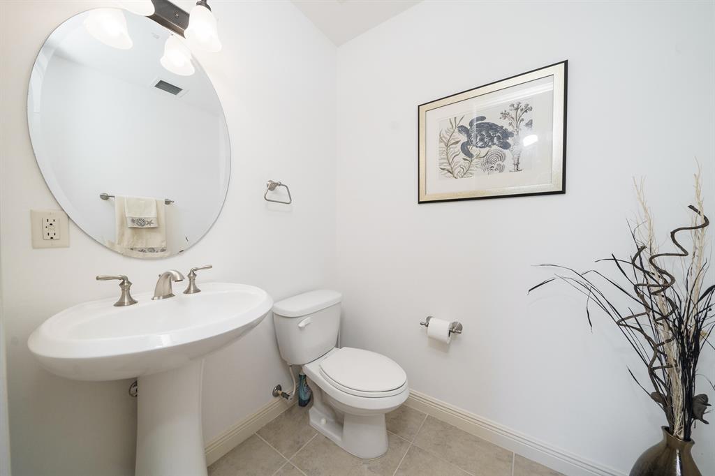 CASA DEL SOL OF TEQUESTA - Residential Lease