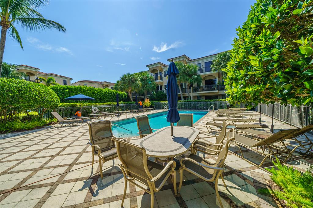 CASA DEL SOL OF TEQUESTA - Residential Lease