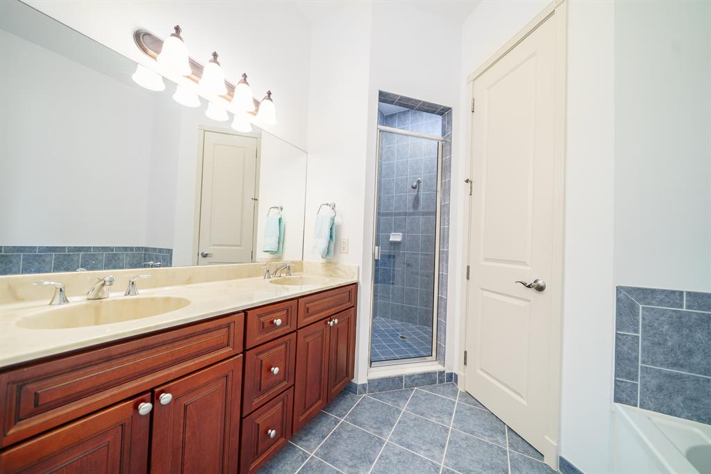 CASA DEL SOL OF TEQUESTA - Residential Lease