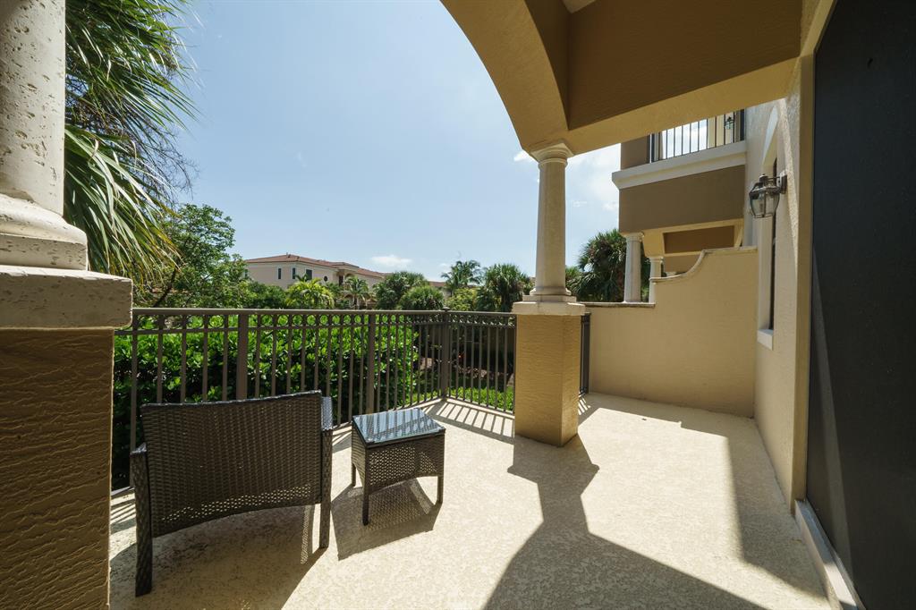CASA DEL SOL OF TEQUESTA - Residential Lease
