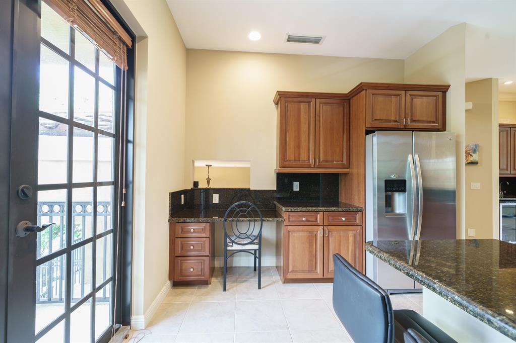 CASA DEL SOL OF TEQUESTA - Residential Lease