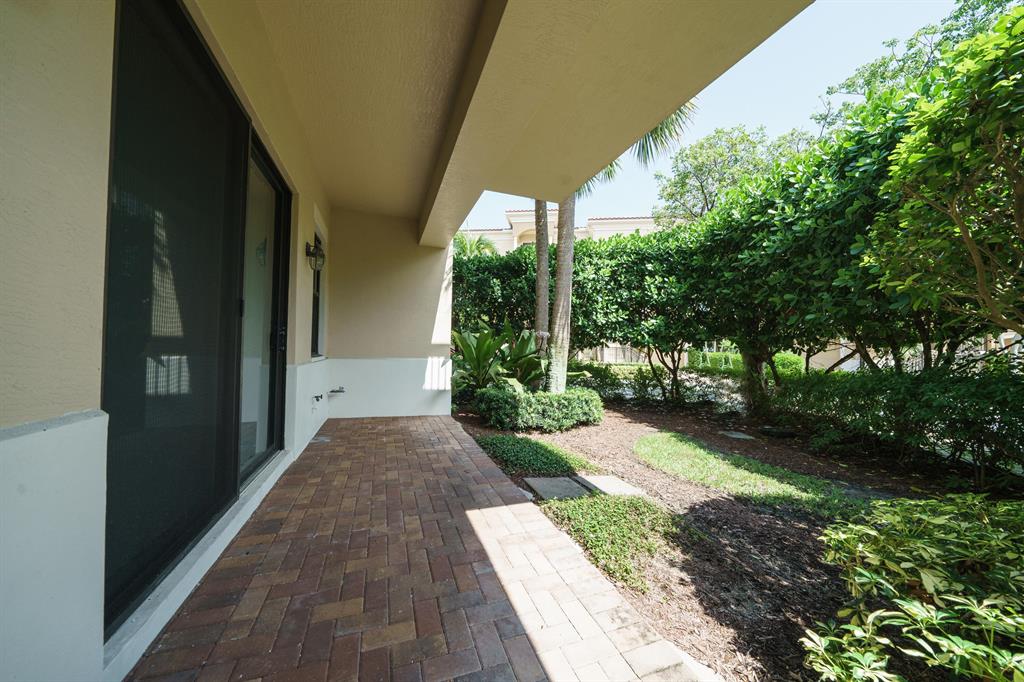 CASA DEL SOL OF TEQUESTA - Residential Lease