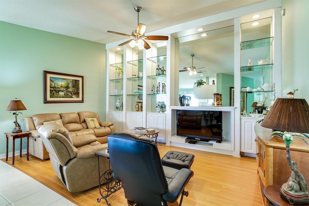 TRADITION PLAT NO  5 - Residential