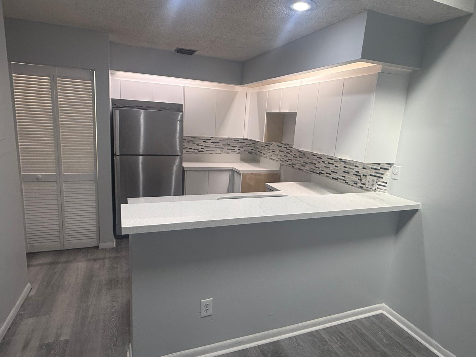 Rock Island Land Corp 119 - Residential Lease