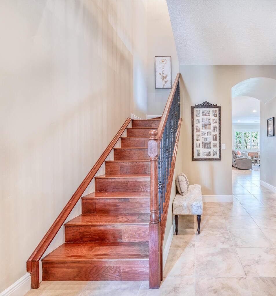 OAKTON PRESERVE REPL - Residential Lease