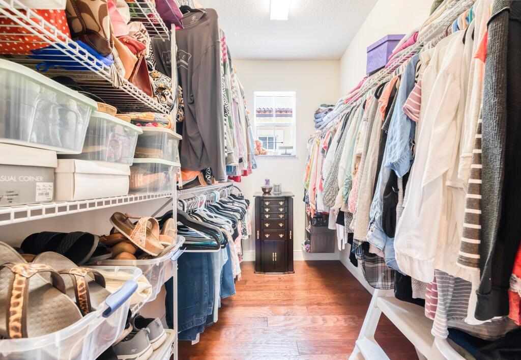 OAKTON PRESERVE REPL - Residential Lease