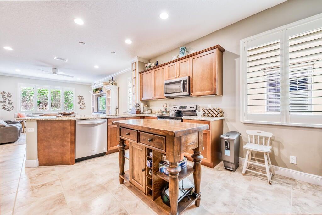 OAKTON PRESERVE REPL - Residential Lease