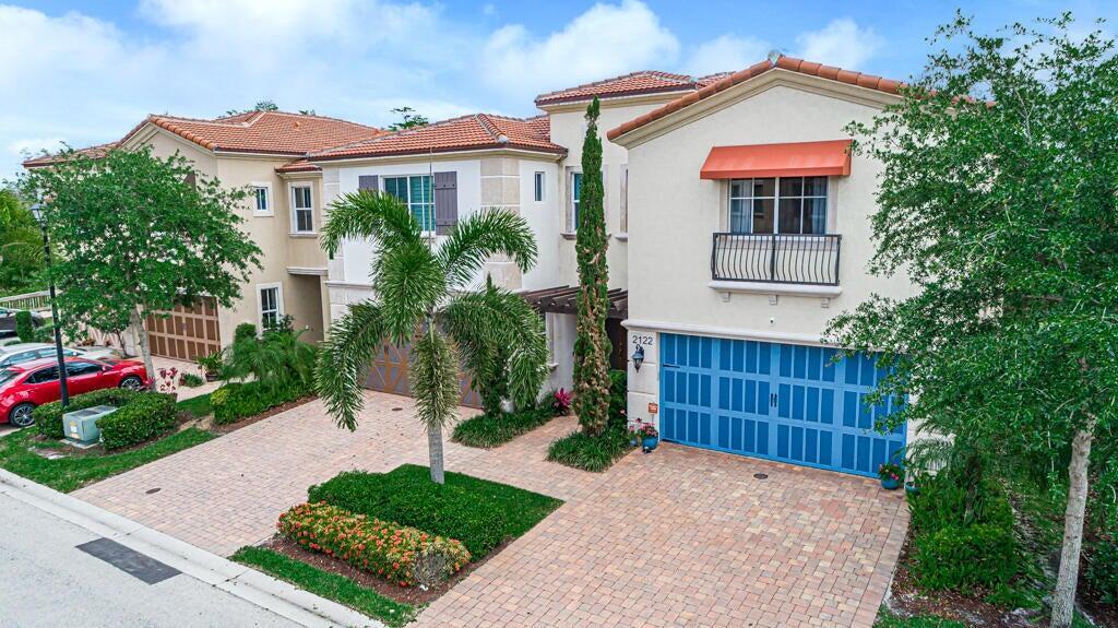 OAKTON PRESERVE REPL - Residential Lease