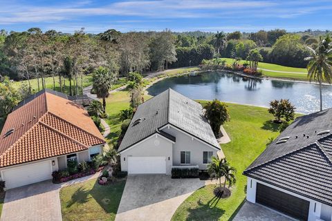 21464 Bridge View Dr Boca Raton FL 33428