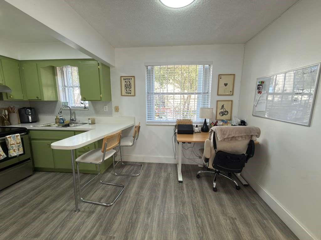 Paradise Gardens IV Inc C - Residential Lease