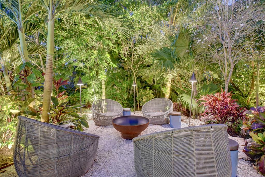 S/D OF 8-46-43 - Residential