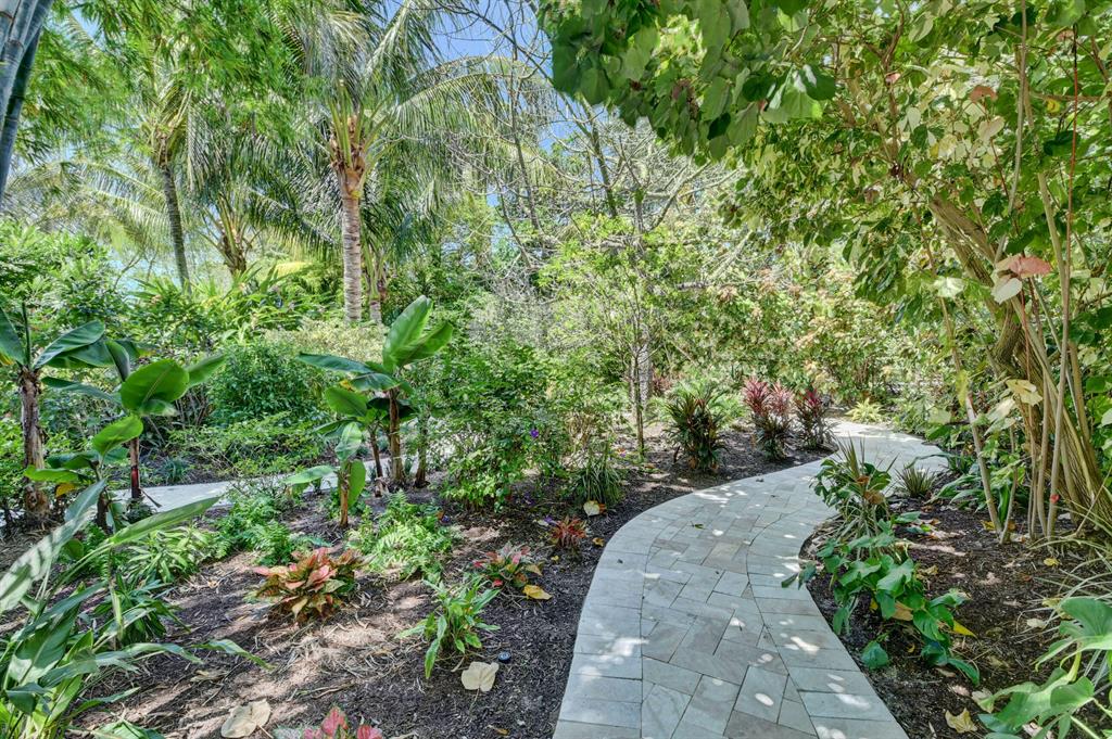 S/D OF 8-46-43 - Residential