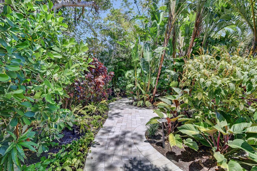 S/D OF 8-46-43 - Residential