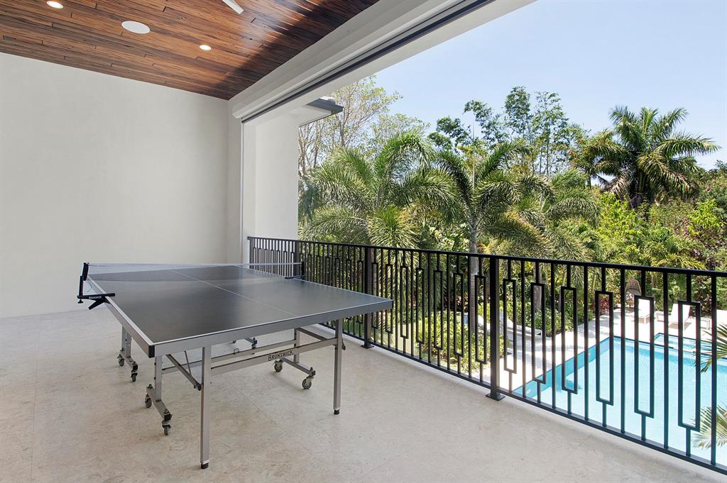 S/D OF 8-46-43 - Residential