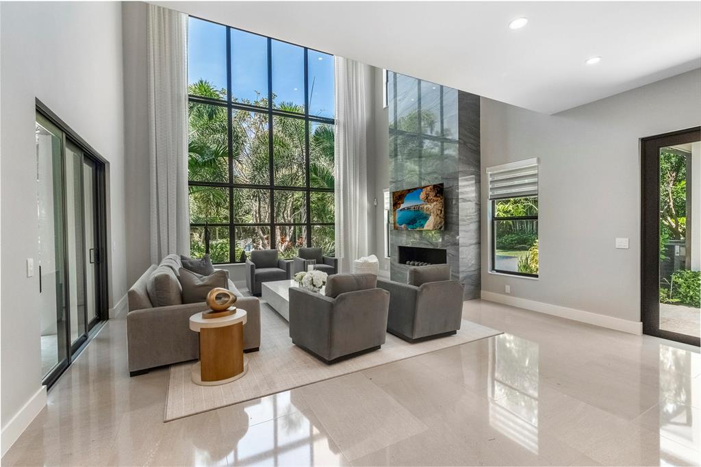 S/D OF 8-46-43 - Residential