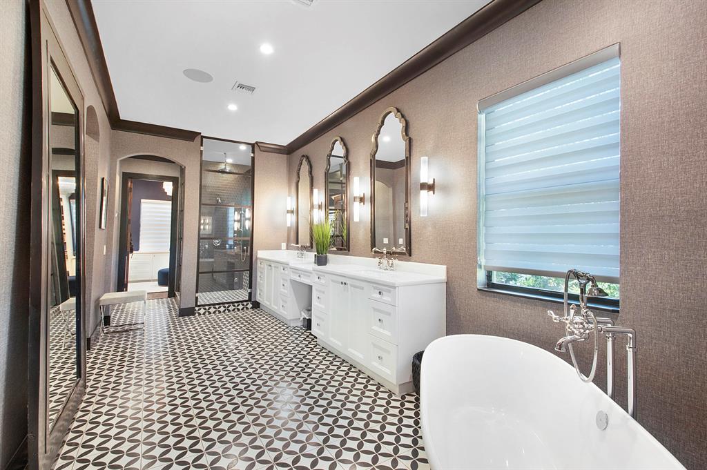 S/D OF 8-46-43 - Residential