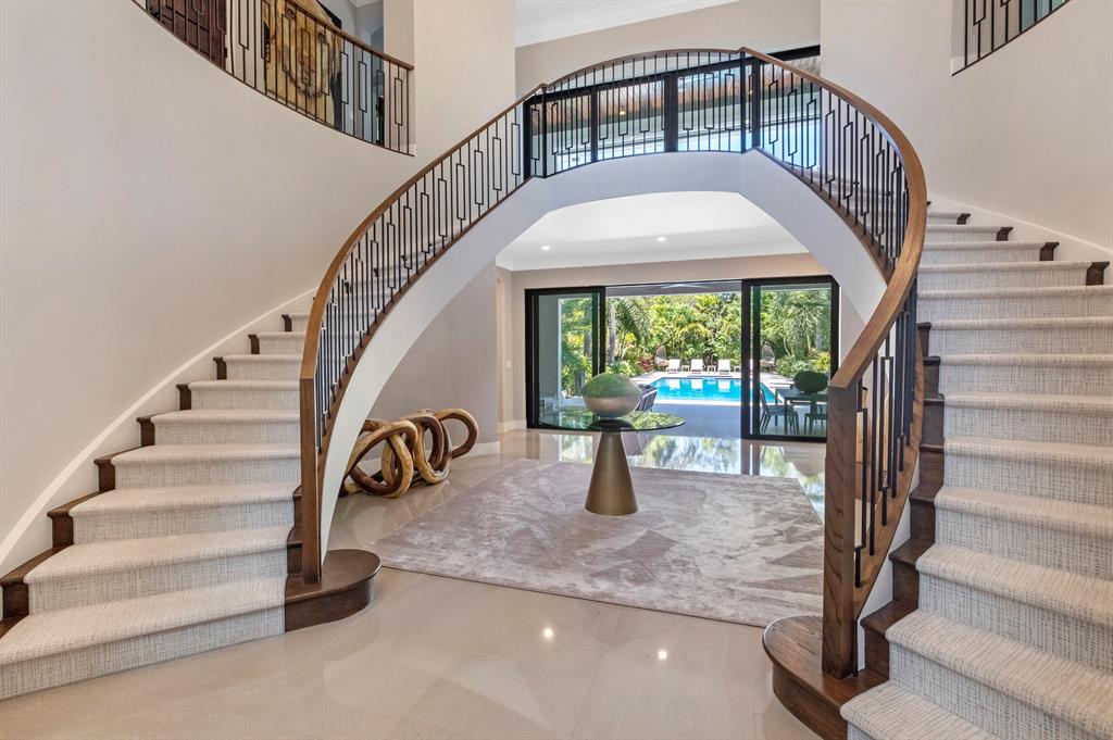 S/D OF 8-46-43 - Residential