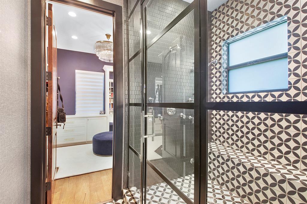 S/D OF 8-46-43 - Residential