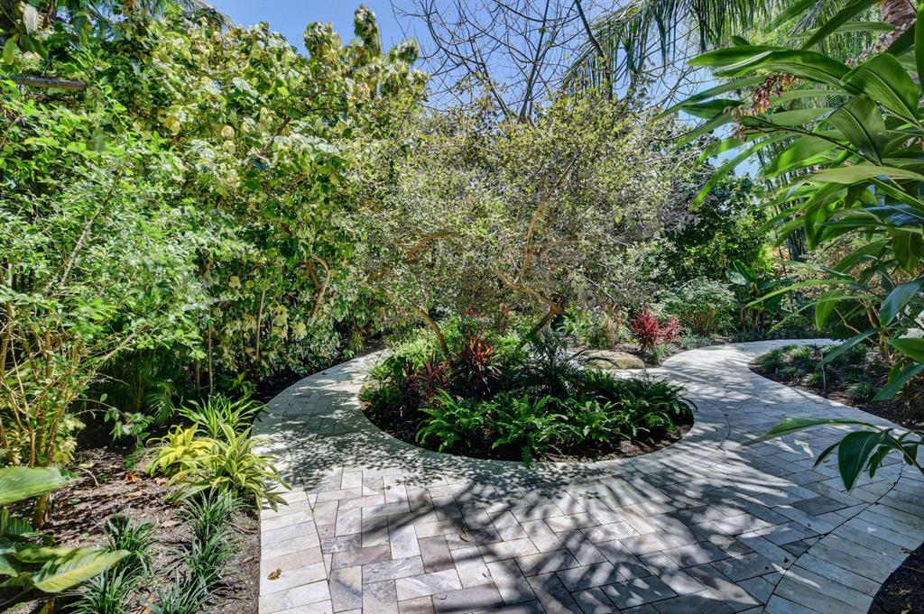 S/D OF 8-46-43 - Residential