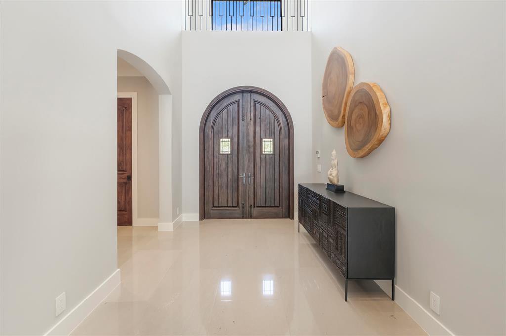 S/D OF 8-46-43 - Residential