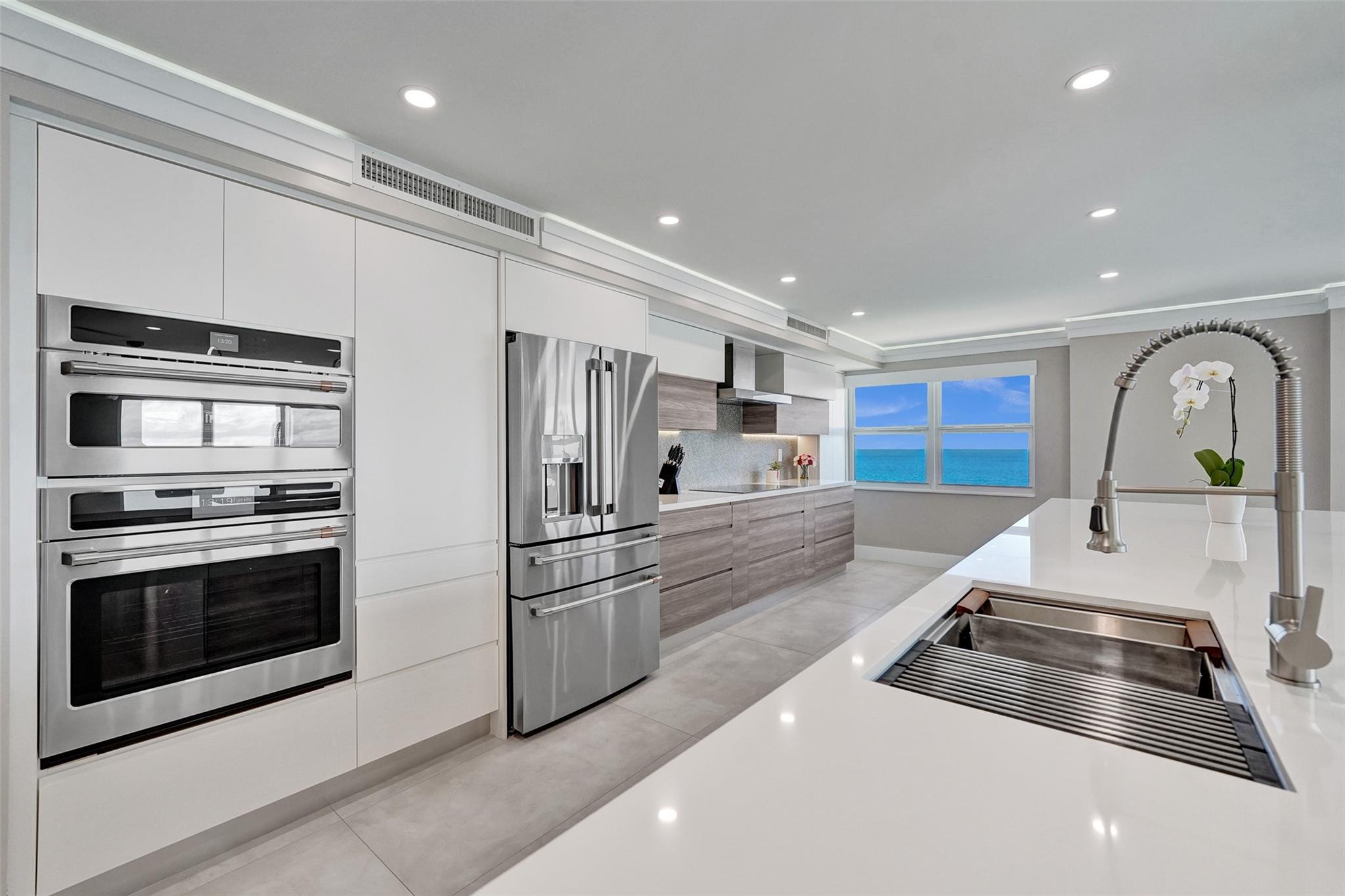 3410 Galt Ocean Dr 1702N